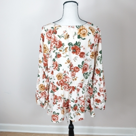 ♥️ CLOSET CLOSING PRICE FIRM LAST CHANCE - Picture 3 of 9